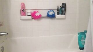 Chubby ass redhead pooping