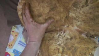 Messing my lady with shit