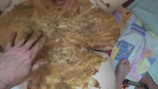 Messing my lady with shit