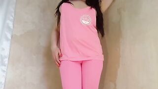 Messy girl hot solo play