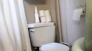 Hot slut gets ready for shit