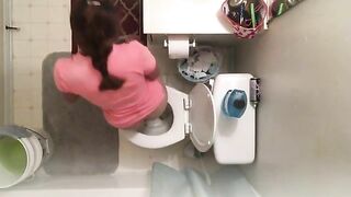 Multitasking while shitting