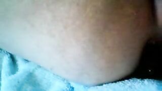 Pooping on a towel closeup