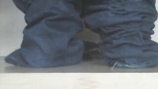 Self hot poop on the floor