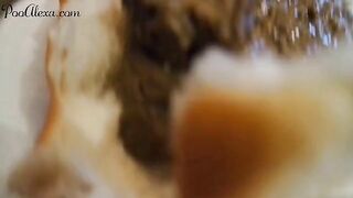 Shit on hot dog and buns