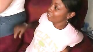 Slutty amateur girlfriends dropping shit