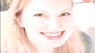 Hot looking blonde girl dropping nice turd