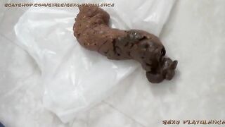 Kinky blonde lady showing her soft shit