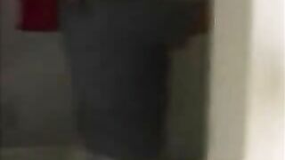 Hot round ass girl shitting nicely