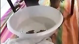 Huge titty ebony lady showing her shit