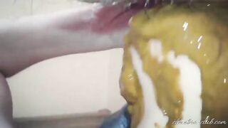 Elecebra Incredible mass diahrrea swallowing closeup