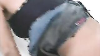 Pretty girl always drop pretty load