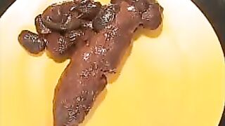 Hannah showing her lovely dark turd