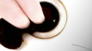 Amateur Helga shitting again