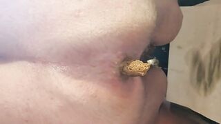 German mature lady shitting