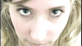 Pretty amateur lady and hot shit