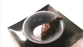 Gorgeous hot chick with beautiful ass love shitting