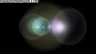 Busty Melissa pooping