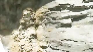 Sofea Feona showing her yummy round ass and shit