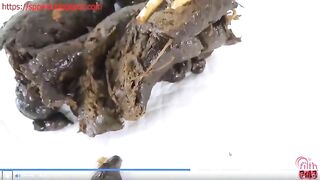 Two struggle to poops constipated