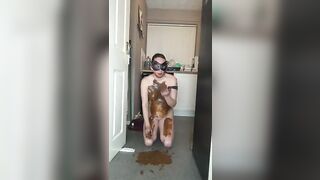 Masked lady shit teasing at the floor