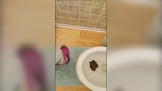 Real natural huge tits babe shitting hard