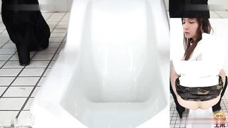 Cute young Asian babe and sexy shit on hidden cam