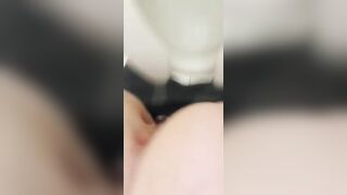 Dirty milf in mask showing her big turd