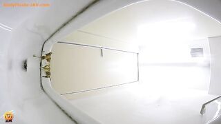 Cute Japanese girl spread legs for hot shit