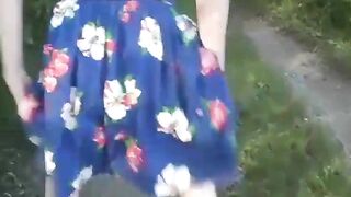 Outdoor poop from hot ass milf