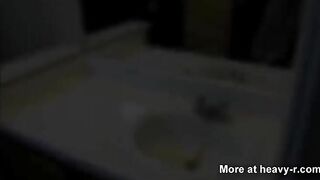 Black girl shits in sink and gets covered in shit
