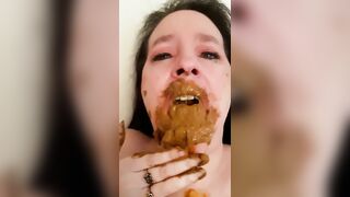 Girl kisses a massive mouthful of shit