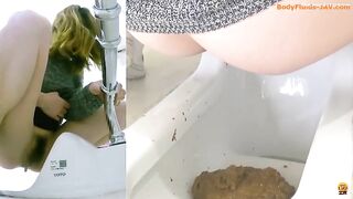Japanese girls shit in the toilet