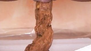 Shitting in close up