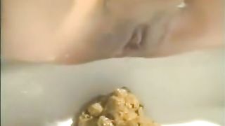 Shitting a big one in the tub