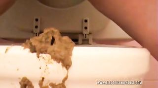 Naughty girl pooping creamy shit