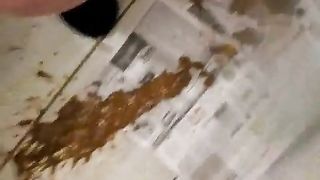 Fat slut has real diarheea