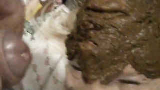 Shit and piss on a scat slut