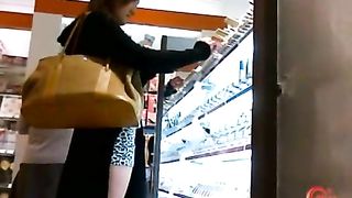 Green turd stuck in the ass