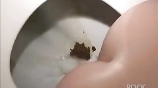 Mix of amazing girls shitting