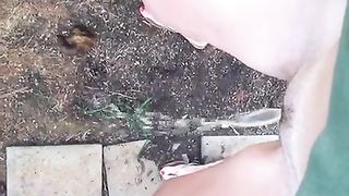 Hot babe peeing in public