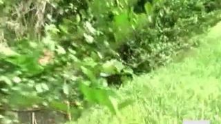 Sexy Asian girls shitting in public