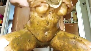 Beautiful Scat Bitch Smearing & Fingering