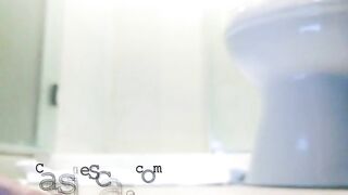 Milf Cassie Takes a Hot Wet Shit in the Shower