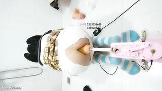 Leaky Asian Bum- Scat