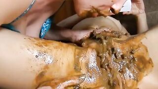Lesbian Scat Lick Play