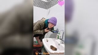 Naughty secret sink shits