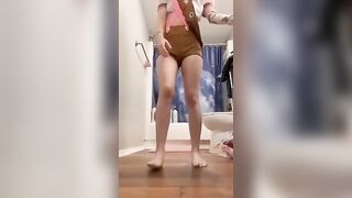 Scat chick homemade dildo ride