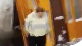 BBW lady poops in the public