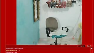 Busty mature lady ass fingering solo